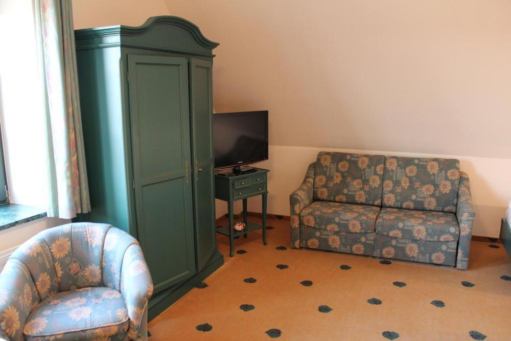 Mueritz Landhotel Gruener Baum Gotthun Rum bild